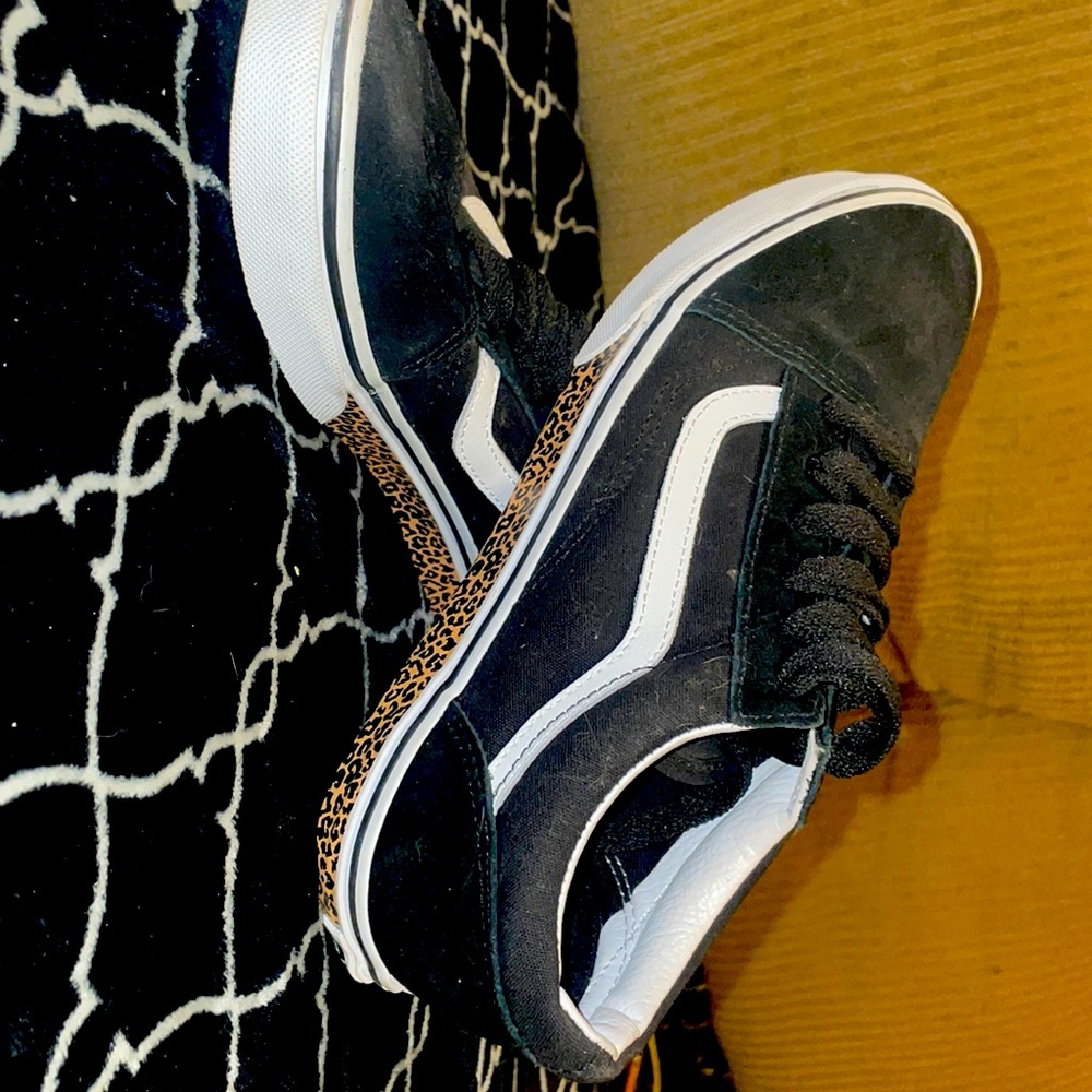 Vans worn once juniors 6.5
